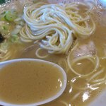 麺家 ぶらっくぴっぐ - 麺・スープのアップ（2014.6）