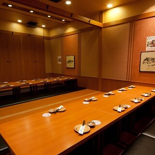 少人数飲み会～大人数宴会にご利用可能な個室あり