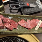 松阪牛 取扱店 焼肉白ひげ - 