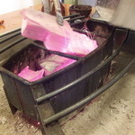 ひな鳥山 - 幻想的な炭火の色