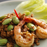 Southern-style shrimp and sato bean stir-fry