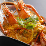 Southern-style stir-fried scampi with curry flavor