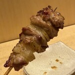 焼鳥 谷口 - ほろほろ鳥　もも肉