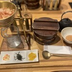 Gion Duck Rice - こんな感じで出てきます