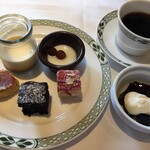 ロウリーズ・ザ・プライムリブ 大阪 - 