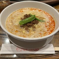 個室中華 頤和園 溜池山王店 - 