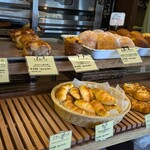 パン工房 コナリナ - 店内