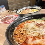 鶏白湯らーめん 鶏神 - 