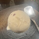 玄品 上野 ふぐ・うなぎ・かに料理 - ナッツアイス