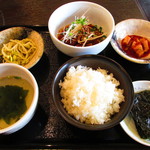 焼肉レストラン　一福 - 牛すじ煮込み定食