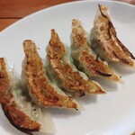 中華キッチン華亭 - 焼き餃子