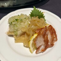 中国料理 龍鳳 - 冷菜3種盛り   焼豚、クラゲ、蒸し鶏