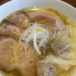 らぁ麺や ふぢとら  - 