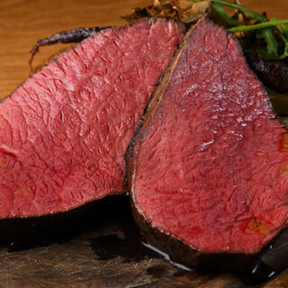 牛・豚・鹿・鴨の【炭火焼き】◆素材を活かすシンプルな味付けで