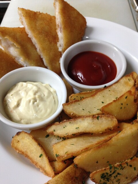 TIP-TOP DINER photo 2