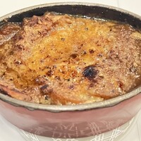 レストラン アルティザン（restaurant Artisan） - オニオングラタンスープはかなり多い