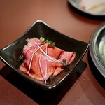 282041517 - お通しのタン