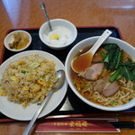中国料理 宏福楼 - チャーシュー＋半チャーハン（900円）