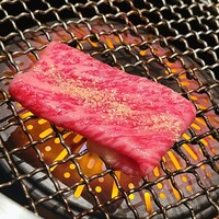 横浜 うしみつ - トッピングは旨味と甘味のバランスが良い甜菜糖