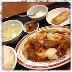 Renkouen - 今日も酢豚セット
      酢豚、春巻、かき玉スープ、杏仁豆腐
      ¥980