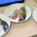 回転寿司みさき - なので　誘われてきたものの？？　刺身がこれで