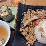 タイ屋台料理＆ヌードル オシャ - 