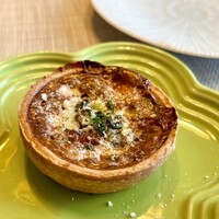 フタツボシ - アミューズのキッシュ