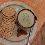 モン ルー - 鶏レバーパテ（クラッカー付きます）