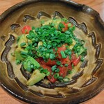 モン ルー - まぐろとアボカド柚子こしょう和え