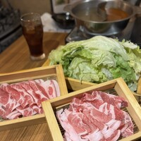 しゃぶしゃぶ・創作料理居酒屋 豚吟 栄店 - 