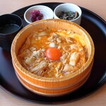 鳥開 総本家 - 特選名古屋コーチン親子丼