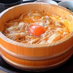鳥開 総本家 - 特選名古屋コーチン親子丼