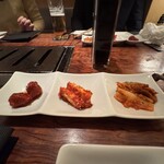 恵比寿焼肉　kintan - キムチ3種盛り合わせ