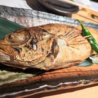 魚の中俣 銀座 - のどぐろの塩焼き