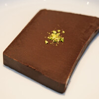 THE UPPER - ランチコース 4300円 のテリーヌ・ショコラ