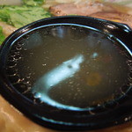 透明な黄金スープ