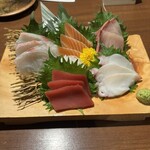 個室 紀州備長炭 炭焼き地鶏 本陣 - 