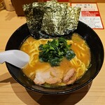 横浜家系ラーメン今野家 - ラーメン 並
