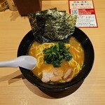 横浜家系ラーメン今野家 - ラーメン 並