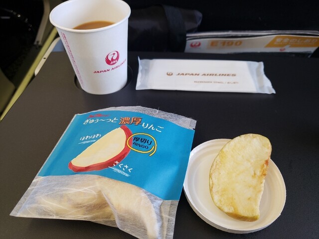 JAL PLAZA 青森空港ゲートショップ | 青森空港ターミナルの土産・軽食