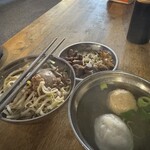 晴光意麺 - 料理写真:乾意麺、滷蛋、総合丸湯