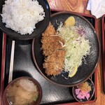とんかつ稲 鷺沼店 - 
