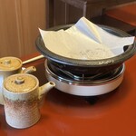 すき焼割烹 日山 - 鉄鍋