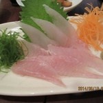 串焼きダイニング Den - アイナメの刺身