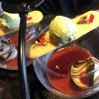 アーティスト カフェ - 