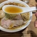 かね田 - スープもまた落ち着くね