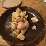 ハルクッチィ - 里芋のセモリナ粉フリッター