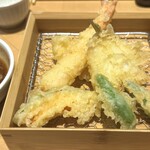 大衆すし酒場 めのじ - 天ぷら：めのじ5点盛
