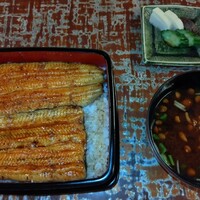 明神下 神田川 本店 - 蓋を開けると•••
