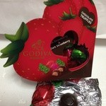 GODIVA 酒々井プレミアム・アウトレット店 - ストロベリートリュフ